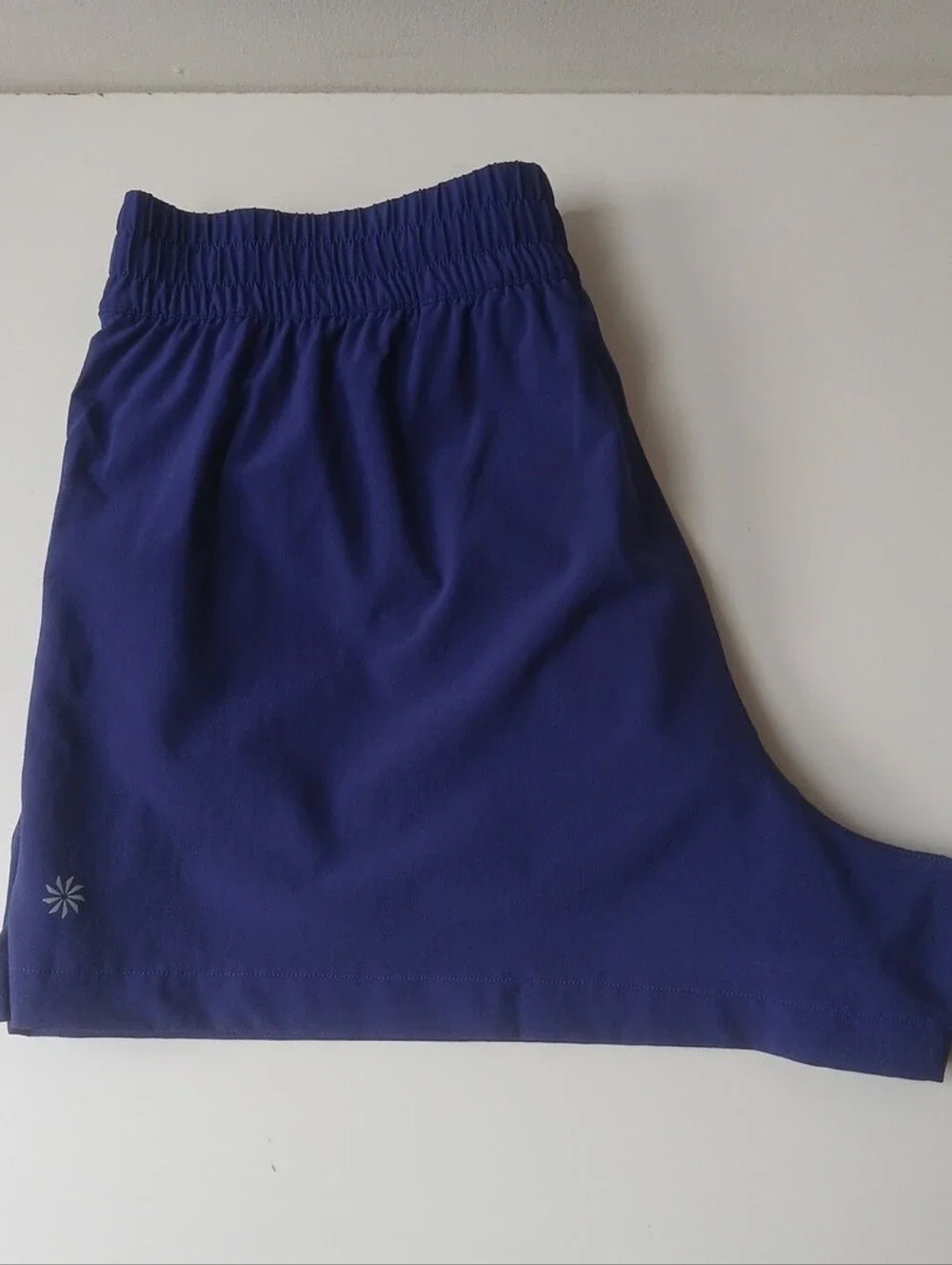 Athleta Weekender Run Shorts Blue Women's Medium